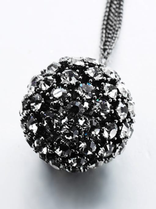 CEIDAI Black austrian Crystal Necklace 3