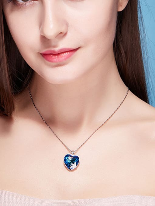 CEIDAI Heart-shaped austrian Crystals Necklace 1