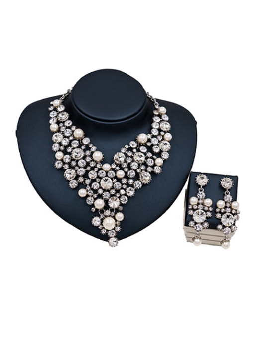 white Pearl Glass Rhinestones Two Pieces Jewelry Set