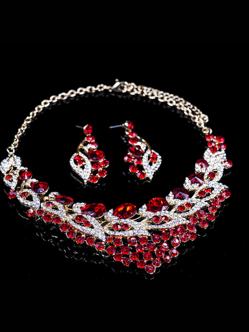 Lan Fu Fashion Leaves shaped Glass Rhinestones Two Pieces Jewelry Set 1