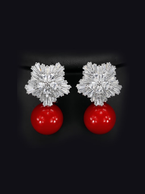 L.WIN Snowflake Shell Pearls Cluster earring