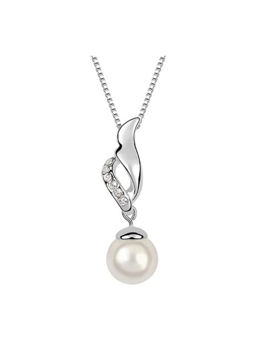 White Simple Imitation Pearl-accented Crystals Pendant Alloy Necklace