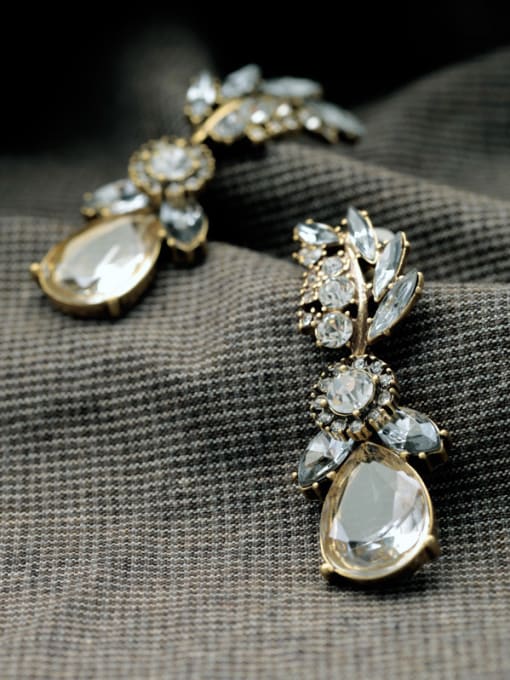KM Fashion Luxury Glass Stones Water drop earring 2