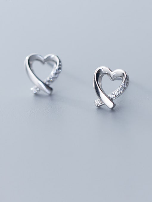 Rosh 925 Sterling Silver With Silver Plated Simplistic Geometric intersection Heart Stud Earrings 1