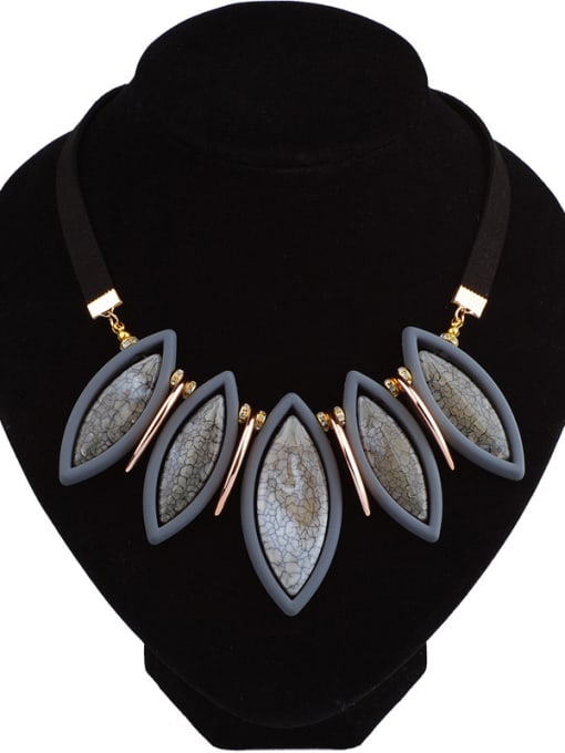 grey Retro style Oval Crack Resin Artificial Leather Necklace