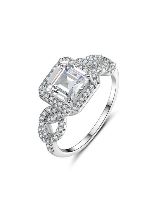 White High-grade Zircon Engagement Ring