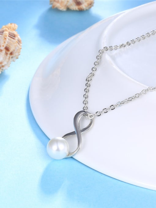 Platinum Elegant Figure 8 Shaped Artificial Pearl Necklace