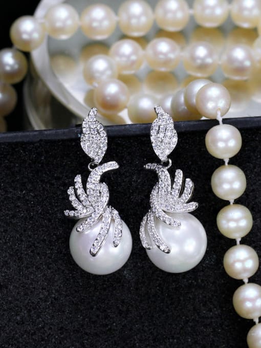 L.WIN Elegant Western Style Fashion Shell Pearls Drop Earrings 2