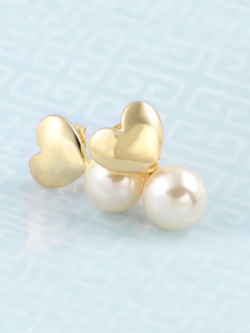 18K Gold Exquisite 18K Gold Heart Shaped Pearl Drop Earrings