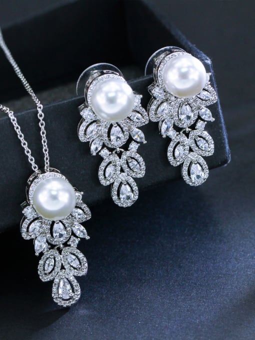 2 Piece jewelry set The Luxury Shine AAA Zircon Imitation pearls Necklace Earrings 2 Piece jewelry set