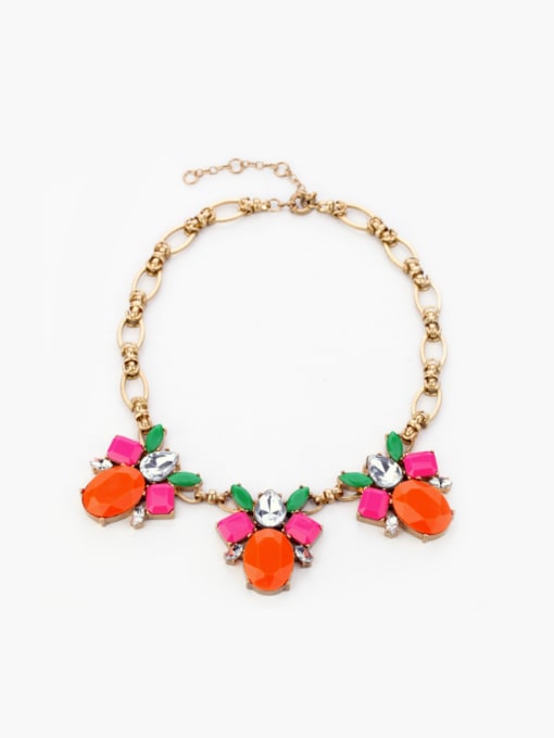 KM Fashionable Artificial Stones Flower Necklace 0