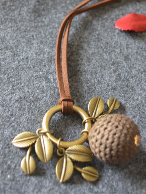 Dandelion Women Knitting Ball Leaf Shaped Necklace 1