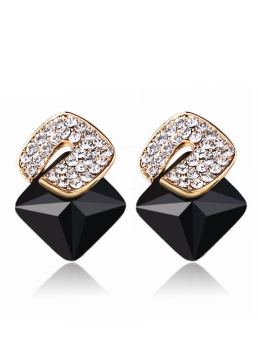 BSL Zinc Alloy With 18k Gold Plated Fashion Geometric Stud Earrings 3