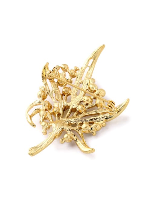 KM Gold Plated Leaves Shaped Brooch 2