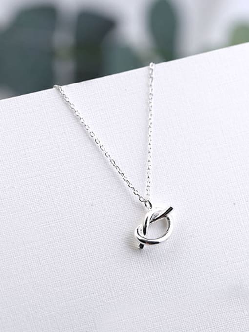 Peng Yuan Simple Little Knot Silver Necklace 0