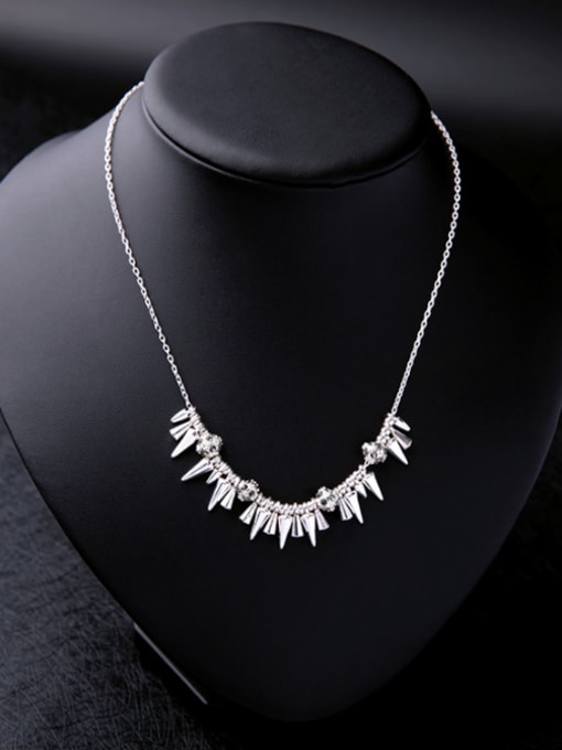 KM Fashion Rivets-Shaped Zircon Western Style Alloy Necklace 3