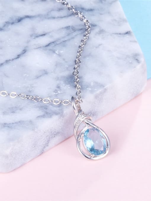 Platinum Temperament Water Drop Shaped Glass Beads Necklace
