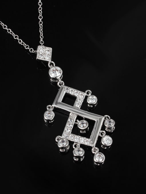 SANTIAGO High Quality Platinum Plated Figure Eight Zircon Necklace 2