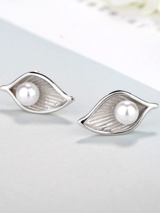 AI Fei Er Personalized Leaf Imitation Pearl Stud Earrings 2