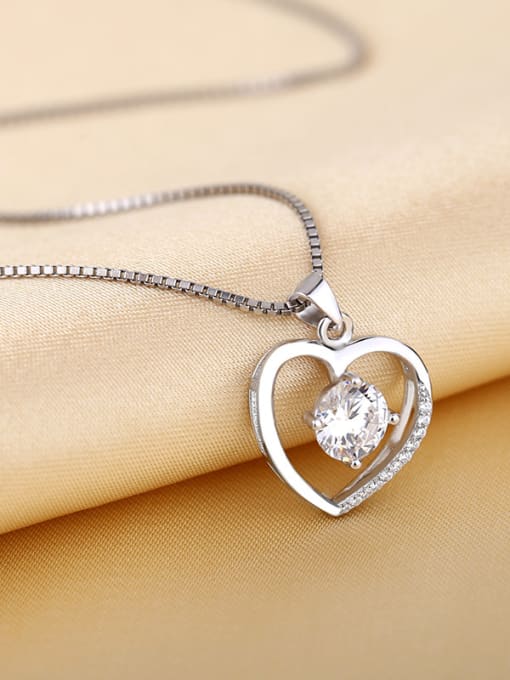 kwan Shining Zircon Heart Shaped Wedding Pendant 2