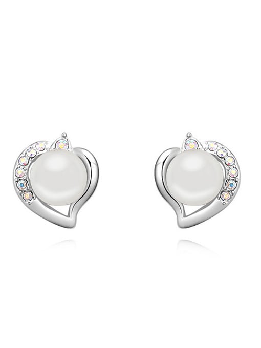 White Fashion Imitation Pearl Crystals Heart Alloy Stud Earrings