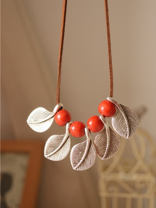 Dandelion Wooden Beads leaf Shaped Necklace 2