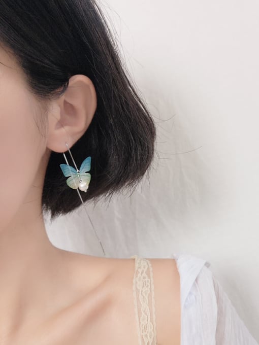 Peng Yuan Elegant White Artificial Pearl Butterfly 925 Silver Line Earrings 1