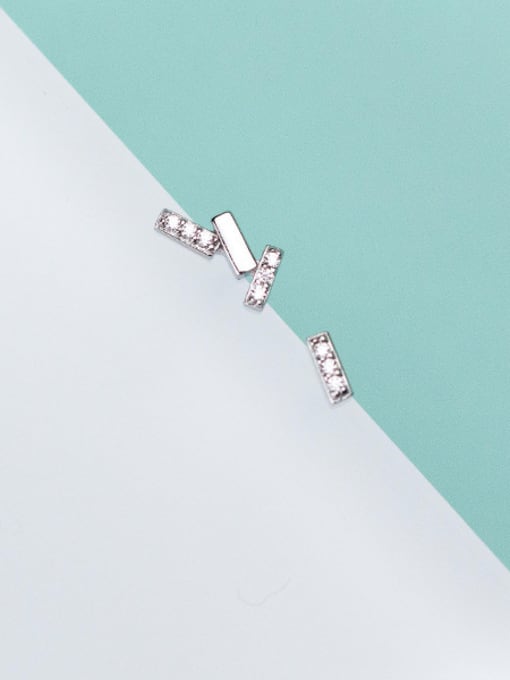 Rosh Fashionable Asymmetric Shimmering Rhinestone S925 Silver Stud Earrings 2
