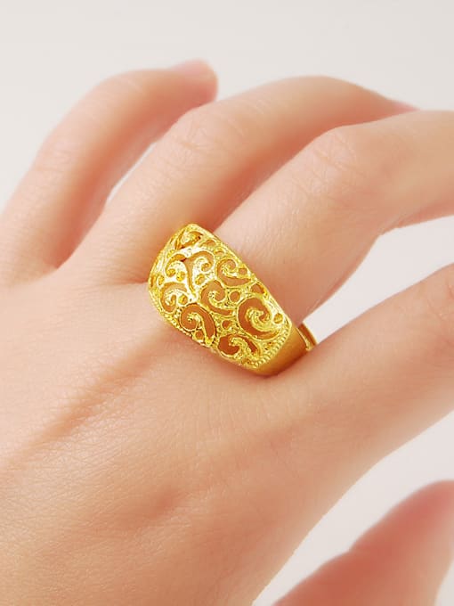 Yi Heng Da Personality 24K Gold Plated Hollow Flower Shaped Ring 1