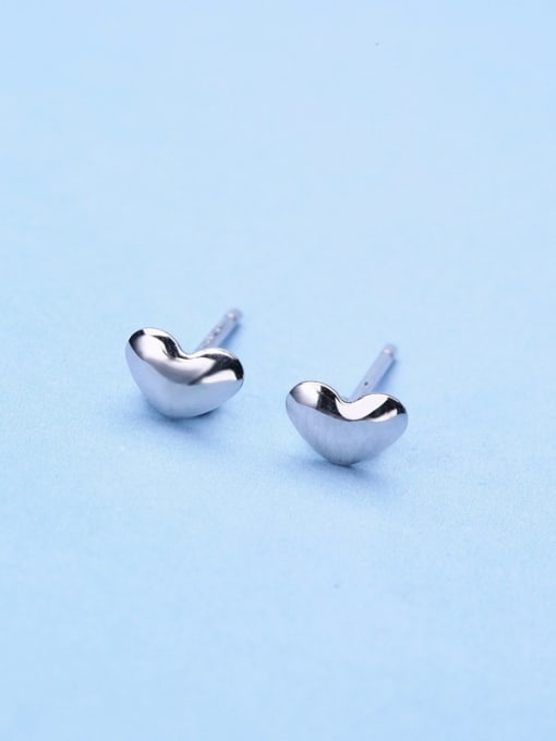 One Silver Exquisite 925 Silver Heart Shaped stud Earring 0
