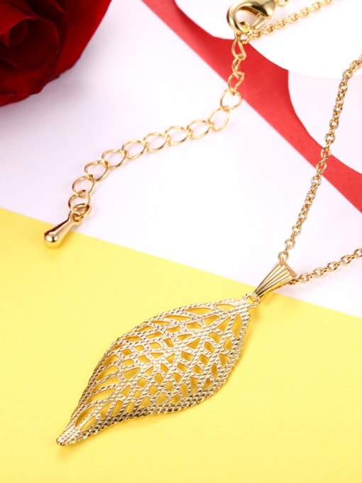 OUXI Personalized Hollow Leaf Women Necklace 2