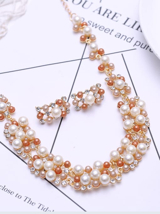 Qunqiu Fashion Imitation Pearls Rhinestones Alloy Two Pieces Jewelry Set 2