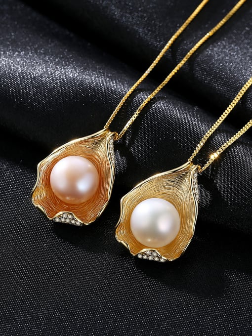 CCUI Pure silver shell design freshwater pearl gold necklace 1