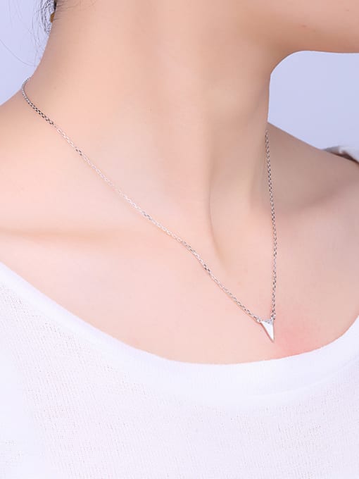 One Silver 2018 Fresh Triangle Necklace 1