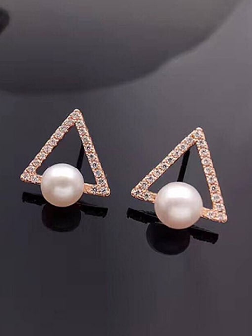 rose gold Simple Freshwater Pearl Triangle stud Earring