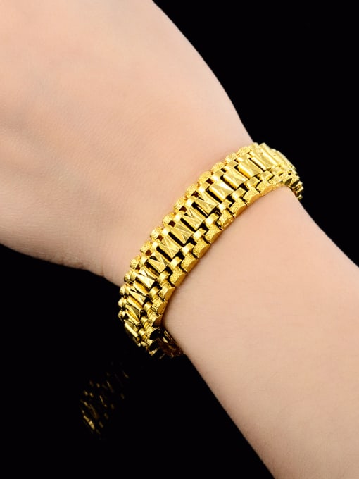 Yi Heng Da Women Exquisite 24K Gold Plated Geometric Shaped Copper Bracelet 1