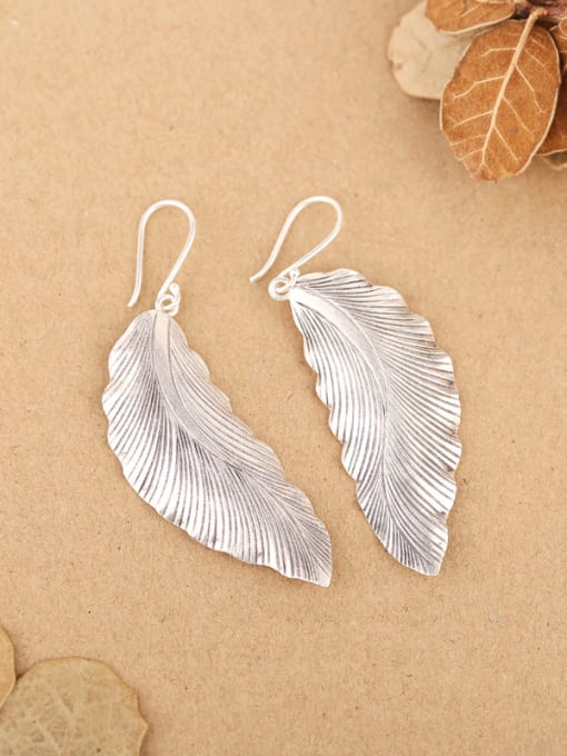 Peng Yuan Ethnic style Leaf Handmade hook earring