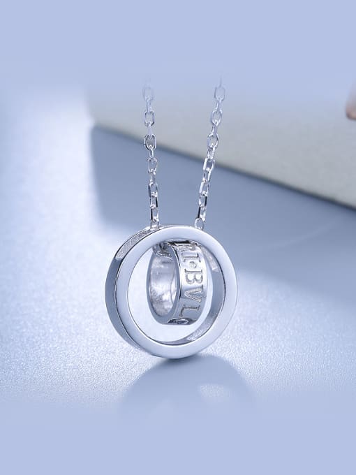 One Silver Double Round-shaped Necklace 0