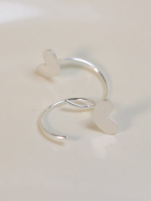Peng Yuan Simple Tiny Heart shaped Stud Earrings 0