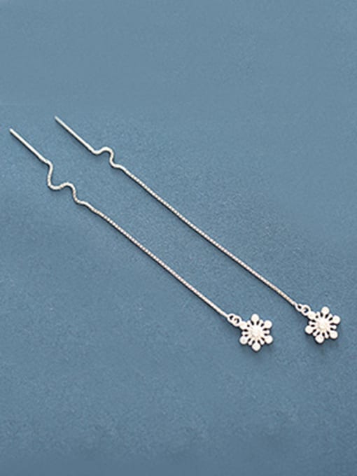 Peng Yuan Tiny Snowflake Silver Line Earrings 0