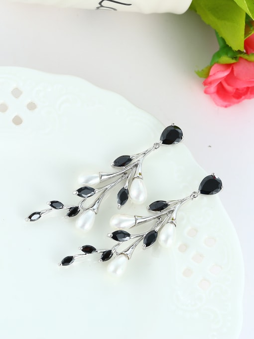 Wei Jia Fashion Dendritic Leaves Artificial Pearls Zirconias Copper Drop Earrings 0