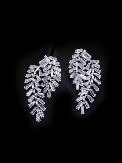 L.WIN Leaves-shape Shining Zircons Cluster earring 0