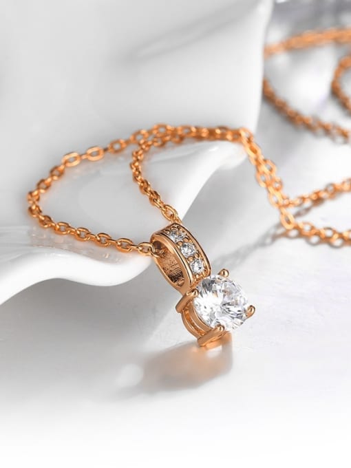 Rose Gold Women Delicate Round Shaped Zircon Necklace