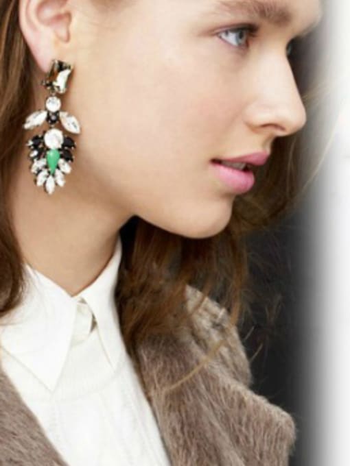 KM New Luxury Color Stones Alloy Drop Chandelier earring 1