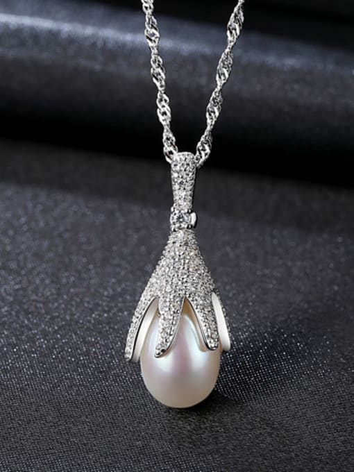 Platinum Pure silver inlaid AAA zircon natural pearl necklace