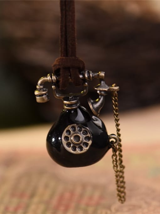 Dandelion Retro Telephone Shaped Sweater Necklace 2