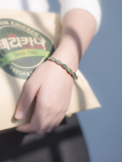 Rosh Women Elegant Oval Shaped Green Stone Bracelet 1