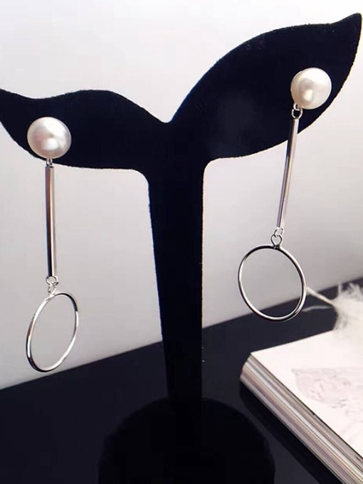 EVITA PERONI Freshwater Pearl Hoop drop earring 1