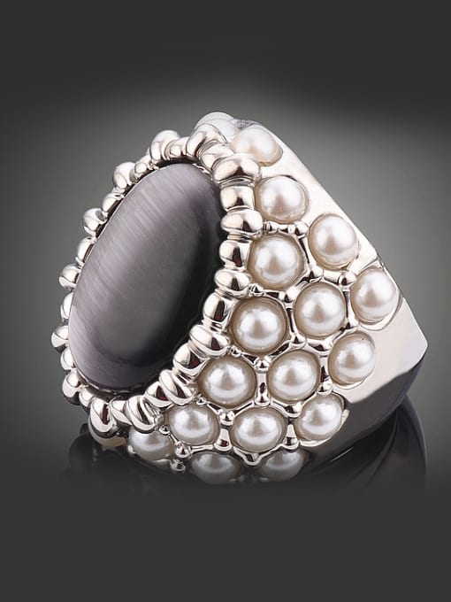 Black Exaggerated Imitation Pearls Opal Stone Alloy Ring