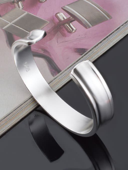 Ya Heng Simple Smooth Copper Silver Plated Opening Bangle 2
